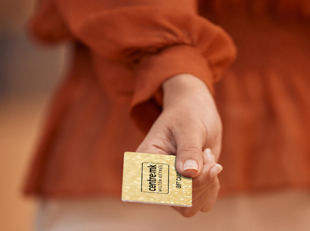 CMK Gift Card Mock Up Card 3 1060X700