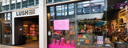 Lush Retailer Banner Page