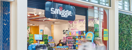 Smiggle Retail Banner 2025
