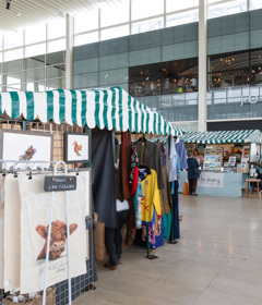 Handmade & Vintage Carousel 2